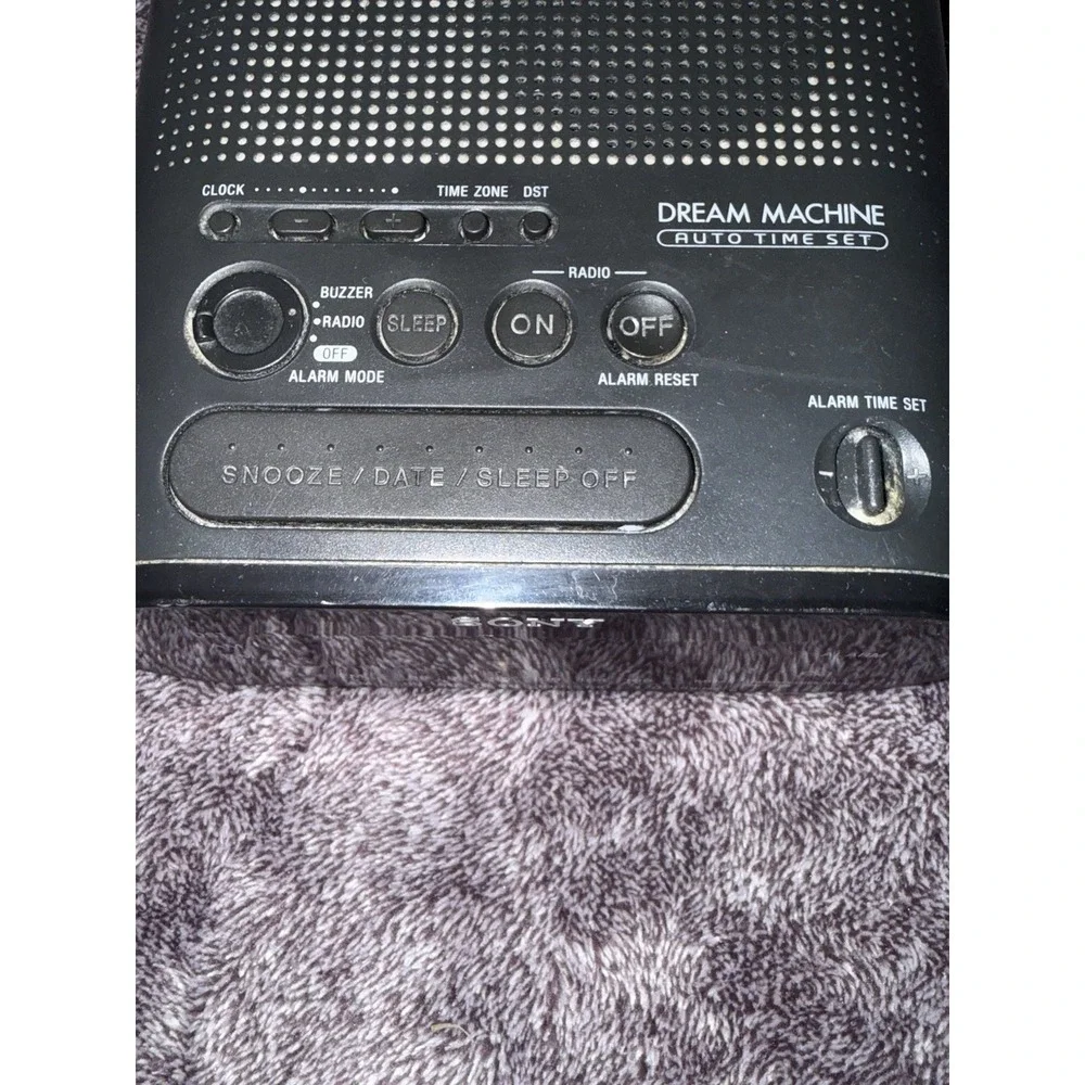 Sony Dream Machine ICF-C218 Alarm Clock AM/FM Radio Tested & Works